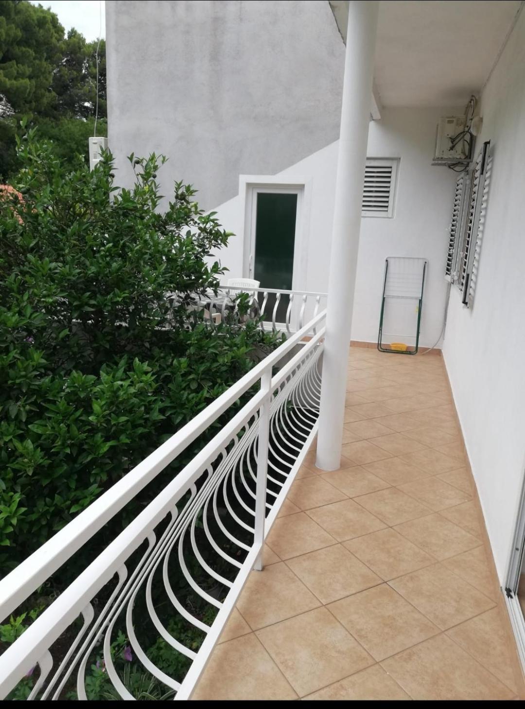 Apartman Neven Podgora Luaran gambar
